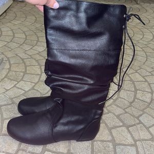 Leather boots